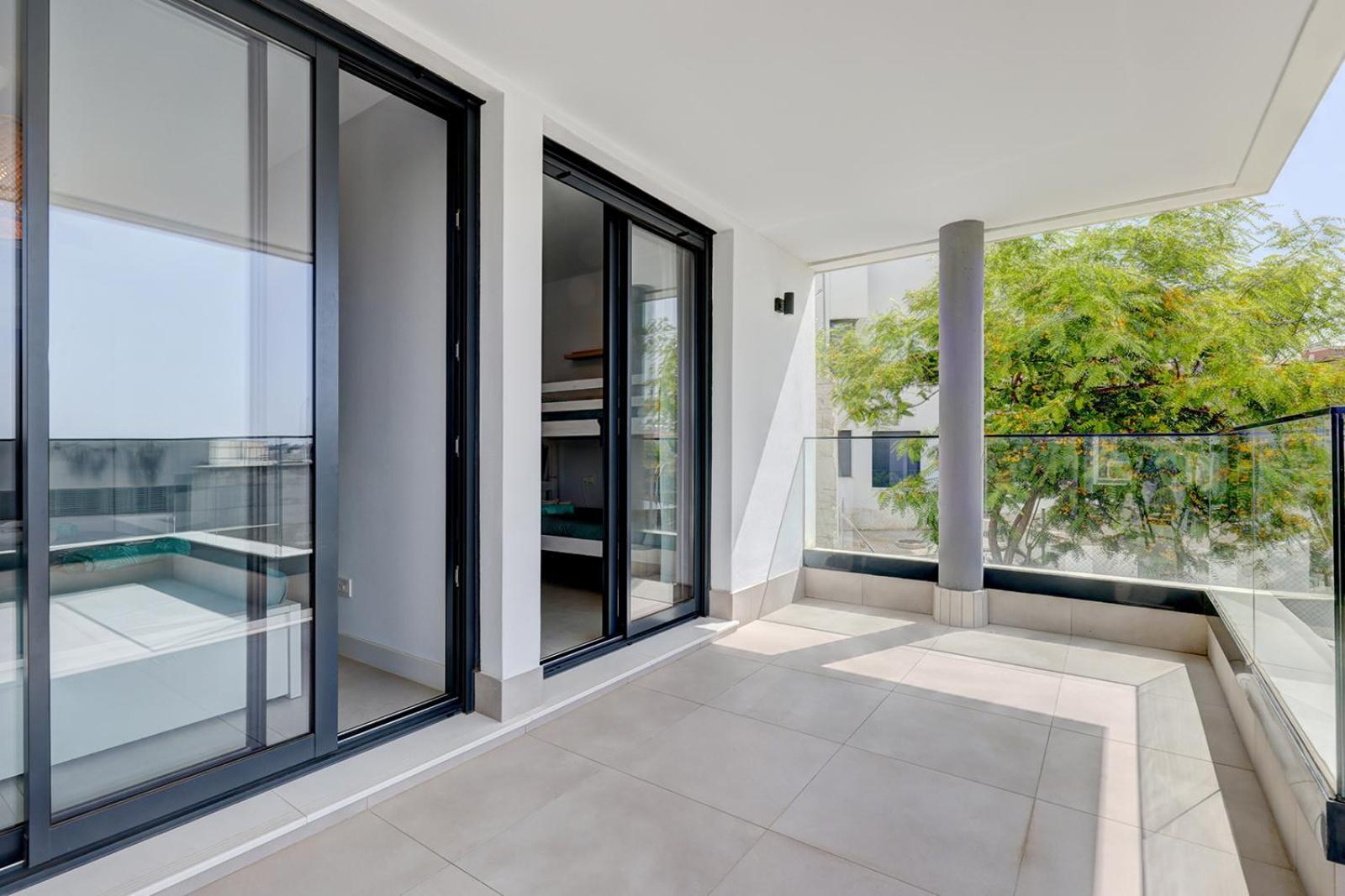Estepona Place - Spacious Family City Apartment المظهر الخارجي الصورة