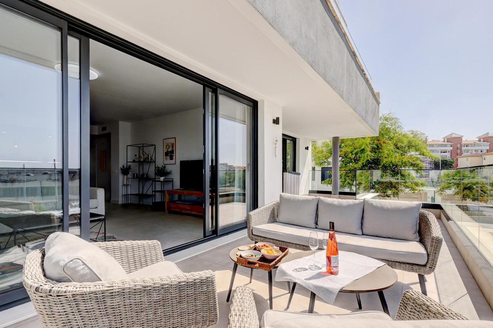 Estepona Place - Spacious Family City Apartment المظهر الخارجي الصورة
